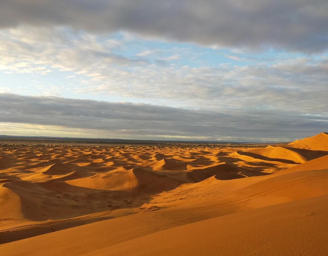 Milky Way Desert Camp Merzouga Luaran gambar